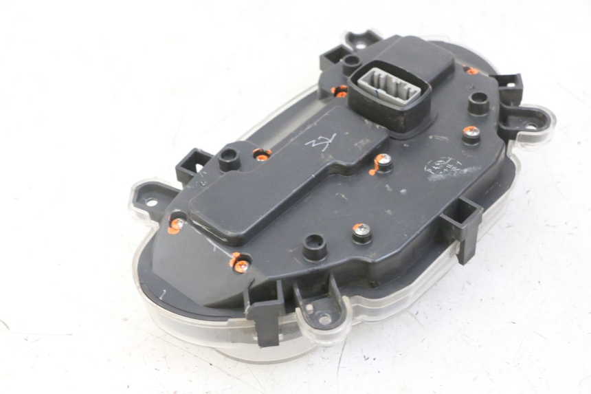 photo de CONTACHILOMETRI PIAGGIO IE MP3 YOURBAN 300 (2011 - 2016)