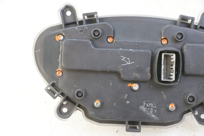 photo de CONTACHILOMETRI PIAGGIO IE MP3 YOURBAN 300 (2011 - 2016)