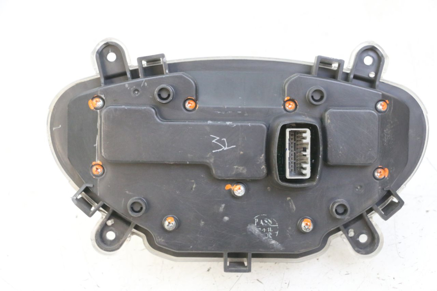 photo de CONTACHILOMETRI PIAGGIO IE MP3 YOURBAN 300 (2011 - 2016)