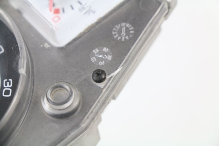 photo de CONTACHILOMETRI PEUGEOT JET FORCE CARBU 50 (2003 - 2016)