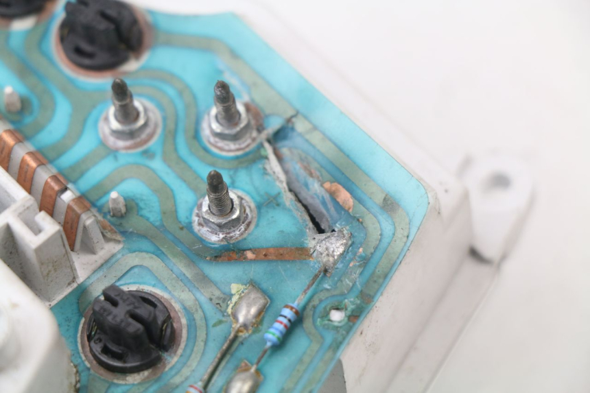 photo de CONTACHILOMETRI PEUGEOT JET FORCE CARBU 50 (2003 - 2016)