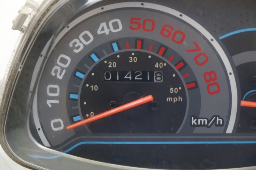 photo de CONTACHILOMETRI JM MOTORS SANTANA 50 (2014 - 2020)