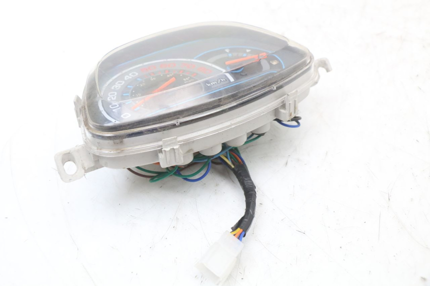 photo de CONTACHILOMETRI JM MOTORS SANTANA 50 (2014 - 2020)