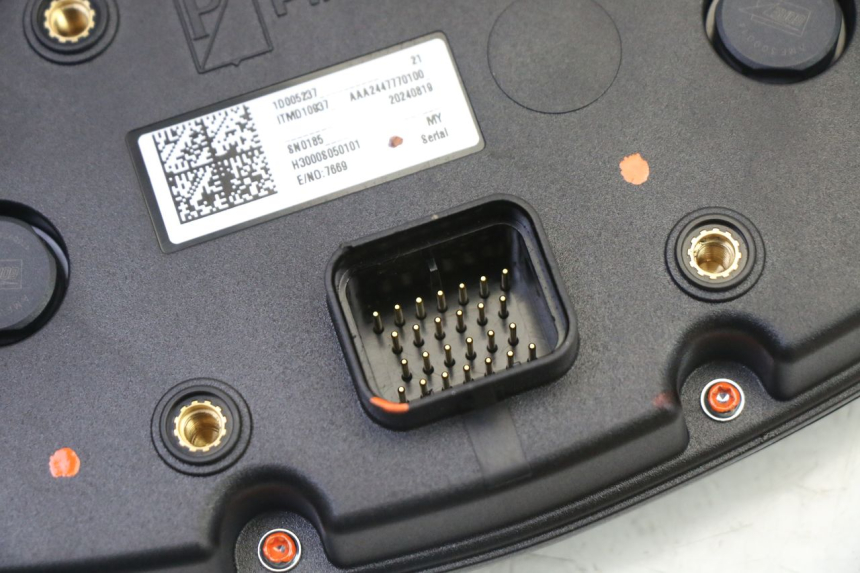 photo de CONTACHILOMETRI PIAGGIO MP3 HPE 310 (2024 - 2025)