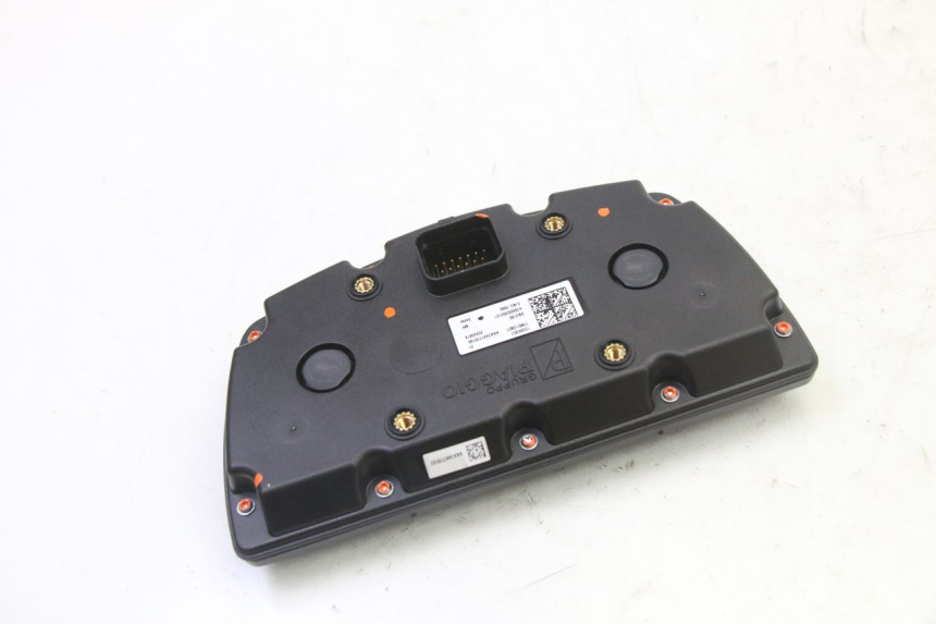 photo de CONTACHILOMETRI PIAGGIO MP3 HPE 310 (2024 - 2025)