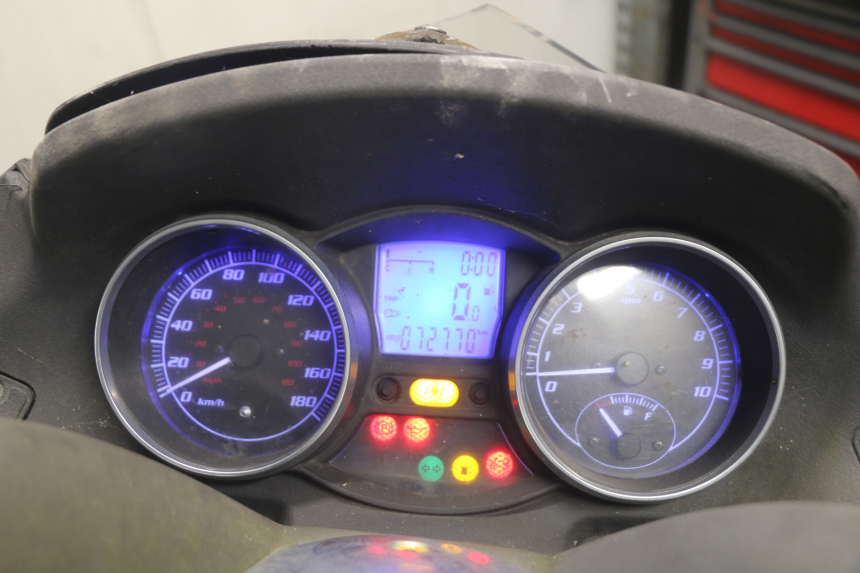 photo de CONTACHILOMETRI PIAGGIO MP3 LT 400 (2007 - 2012)