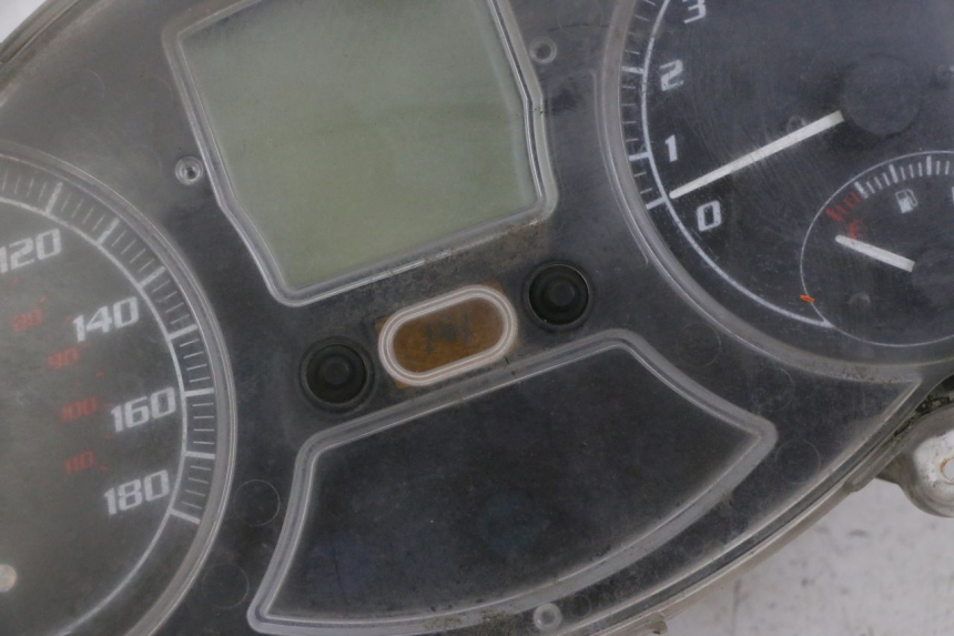 photo de CONTACHILOMETRI PIAGGIO MP3 LT 400 (2007 - 2012)