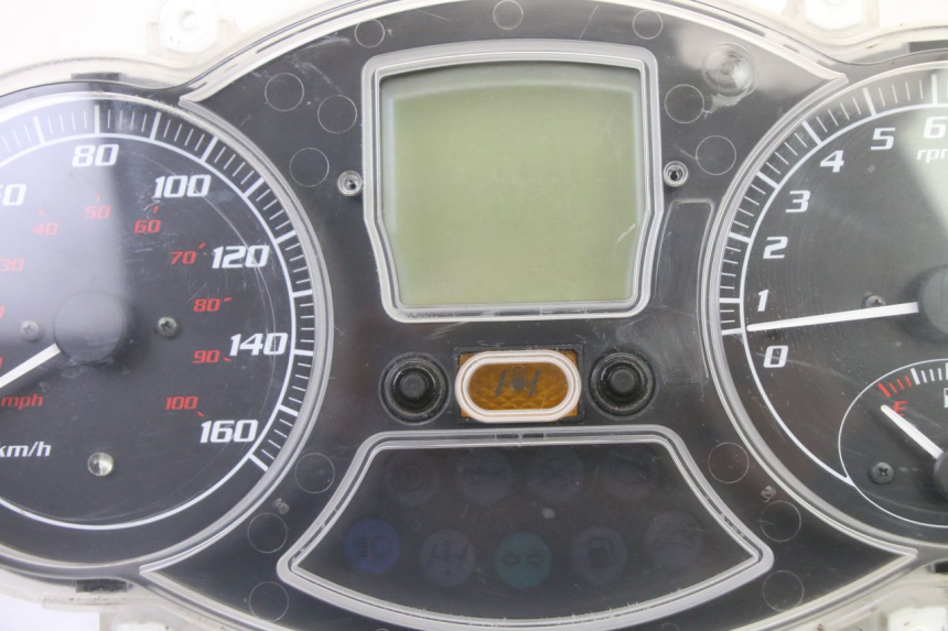 photo de CONTACHILOMETRI PIAGGIO MP3 RL 250 (2007 - 2010)