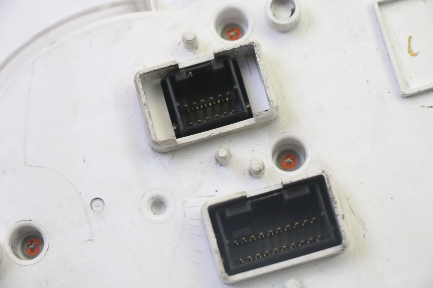 photo de CONTACHILOMETRI PIAGGIO MP3 500 (2011 - 2015)