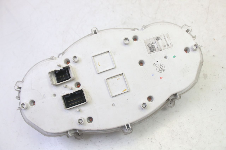 photo de CONTACHILOMETRI PIAGGIO MP3 500 (2011 - 2015)