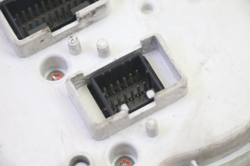 photo de CONTACHILOMETRI PIAGGIO MP3 RL 250 (2007 - 2010)