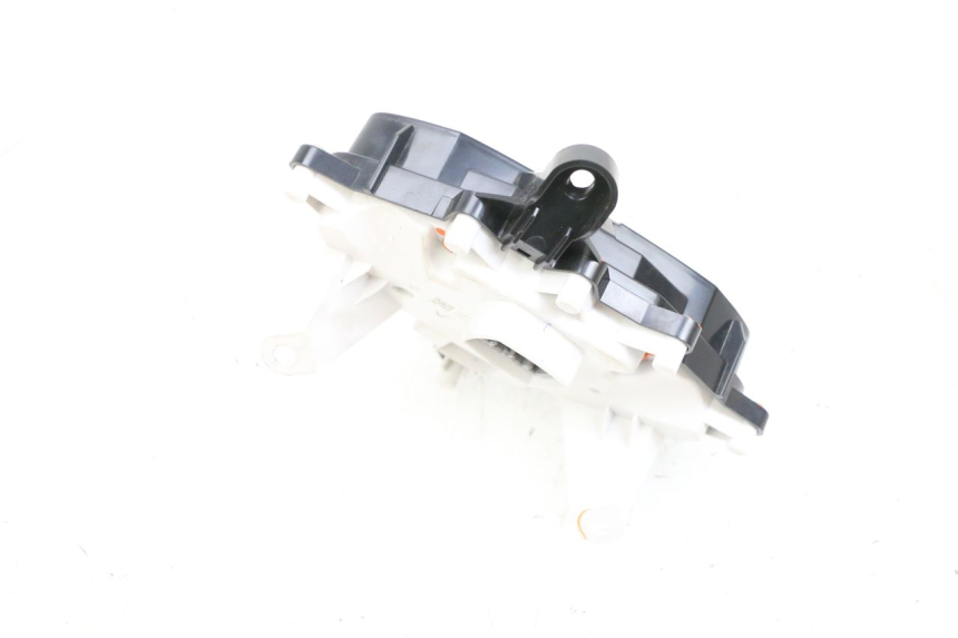 photo de CONTACHILOMETRI YAMAHA NEO'S CORE 1 (2022 - 2026) - Altra angolazione