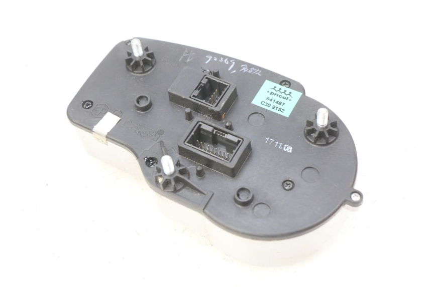 photo de CONTACHILOMETRI GILERA NEXUS 125 (2009 - 2013)