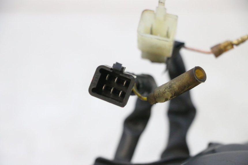 photo de CONTACHILOMETRI HONDA NSR R 125 (1994 - 2003) - Dettagli dei punti di fissaggio