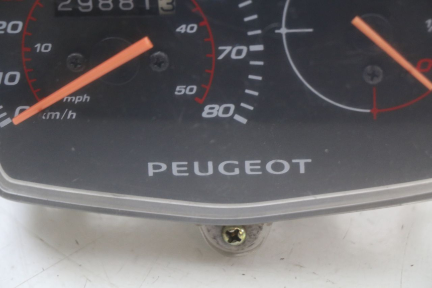 photo de CONTACHILOMETRI PEUGEOT STREETZONE I 2T 50 (2018 - 2020)