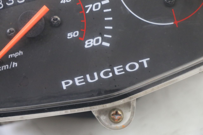 photo de CONTACHILOMETRI PEUGEOT STREETZONE I 2T 50 (2018 - 2020)