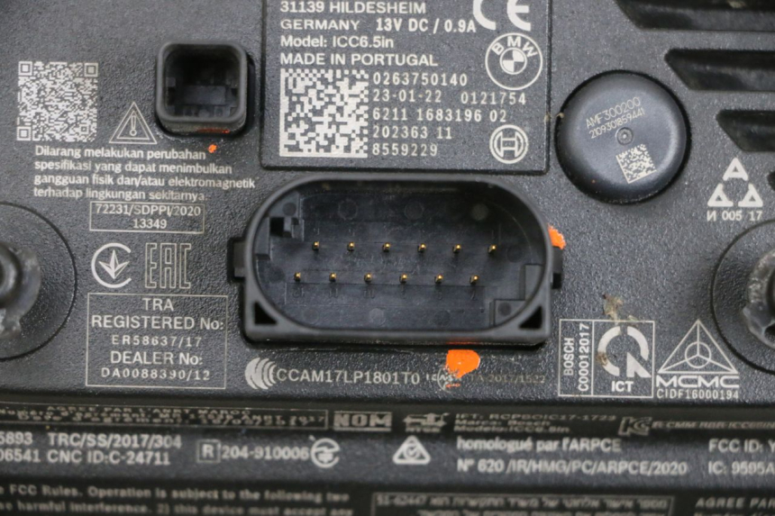 photo de CONTACHILOMETRI BMW R GS 1250 (2021 - 2024) - Dettagli dei punti di fissaggio