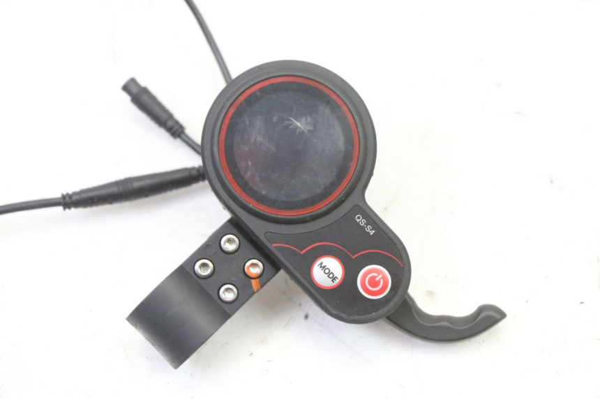 photo de CONTACHILOMETRI HERO S10 1
