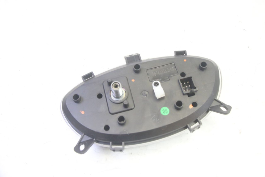 photo de CONTACHILOMETRI JM MOTORS SANTANA EVO 50 (2024 - 2026) - Dettagli dei punti di fissaggio