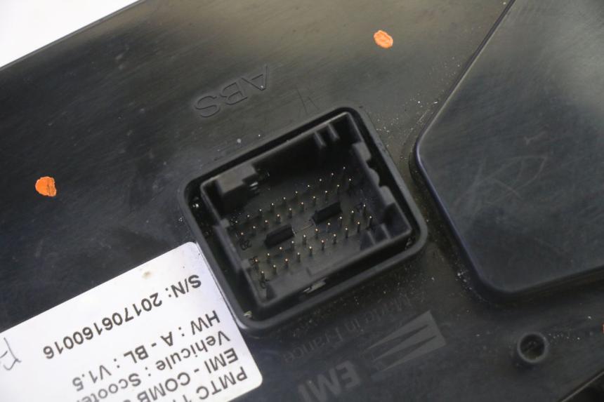 photo de contachilometri PEUGEOT SATELIS 125 (2013 - 2018)