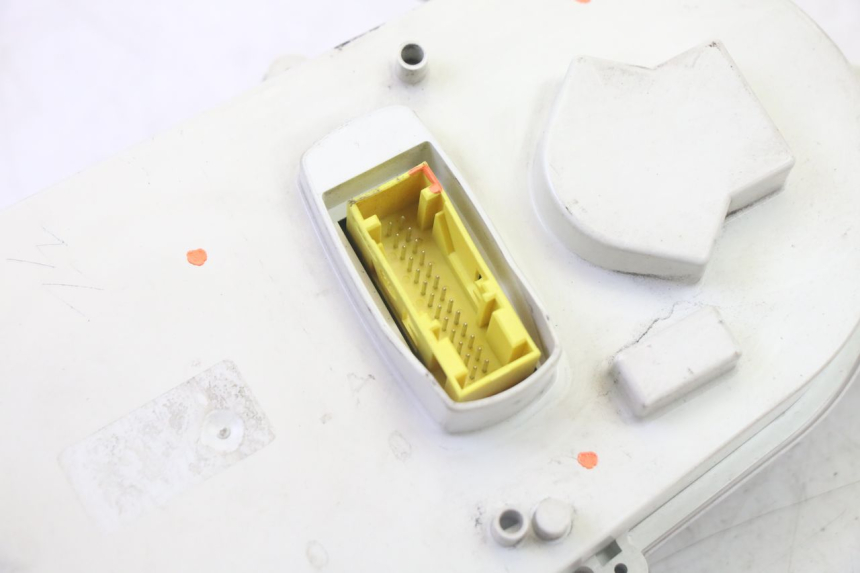 photo de CONTACHILOMETRI PEUGEOT SATELIS 125 (2006 - 2009)