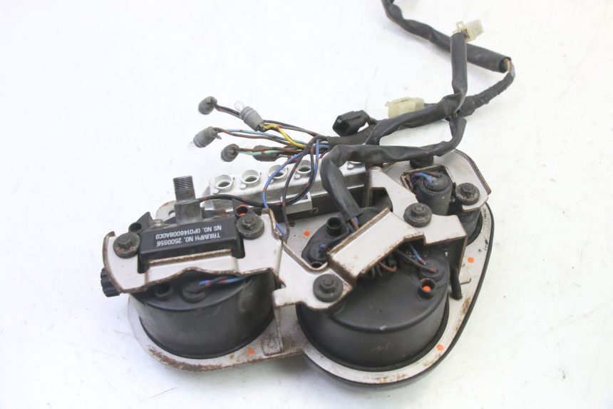 photo de CONTACHILOMETRI TRIUMPH SPRINT 900 (1995 - 1998)