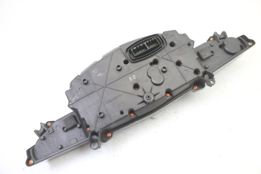 photo de CONTACHILOMETRI HONDA ST PAN EUROPEAN 1300 (2002 - 2013)