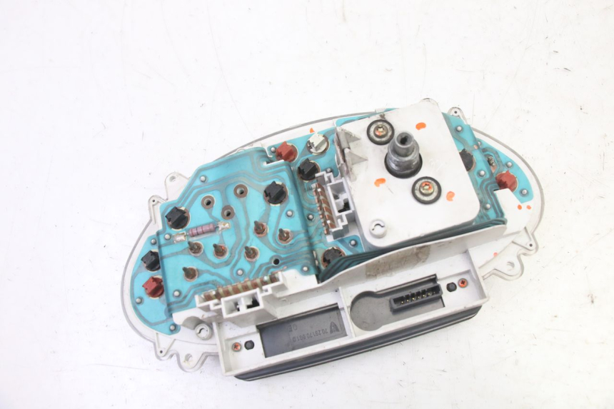photo de CONTACHILOMETRI PIAGGIO SUPER LX 125 (2000 - 2003)