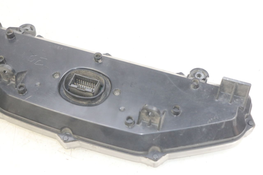 photo de CONTACHILOMETRI SUZUKI BURGMAN 650 (2002 - 2004)