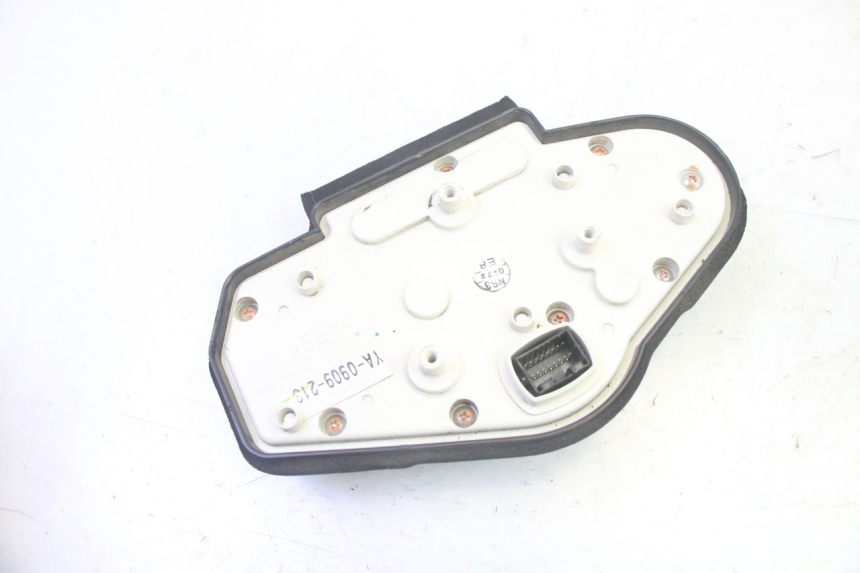 photo de CONTACHILOMETRI YAMAHA TDM ABS 900 (2002 - 2014) - Altra vista dell'articolo