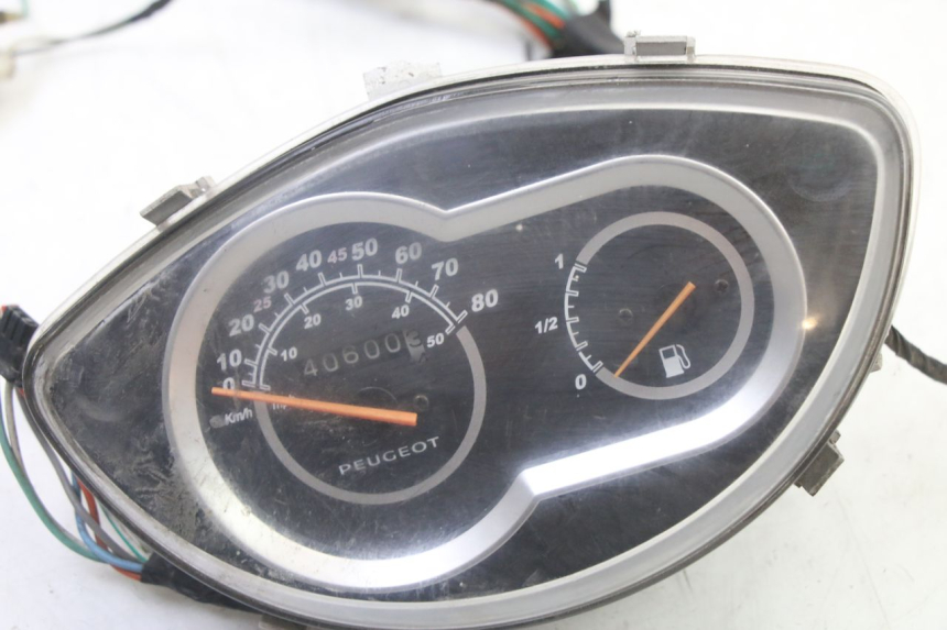 photo de CONTACHILOMETRI PEUGEOT TWEET 4T 50 (2014 - 2019)