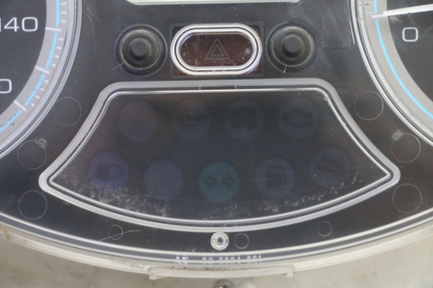 photo de CONTATORE PIAGGIO XEVO - X EVO 125 (2007 - 2017) - Vista d'insieme del prodotto