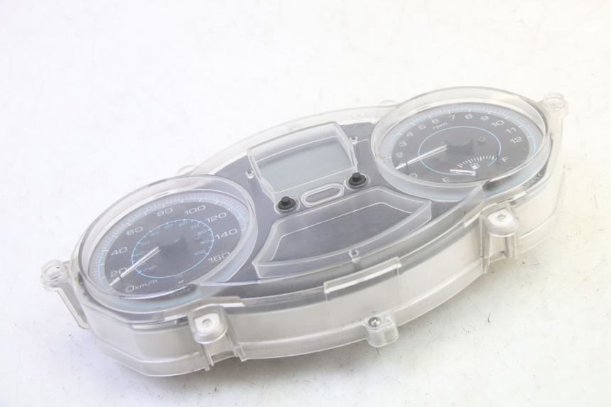 photo de CONTATORE PIAGGIO XEVO - X EVO 125 (2007 - 2017) - Stato della superficie e materiale