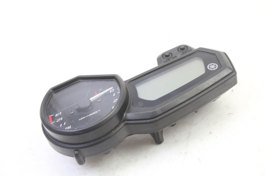 photo de CONTACHILOMETRI YAMAHA XJ6 ABS 600 (2008 - 2016)