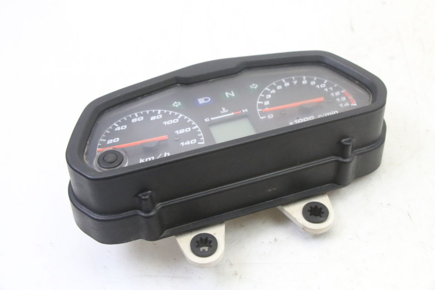 photo de CONTACHILOMETRI HONDA XLV VARADERO 125 (2000 - 2006)