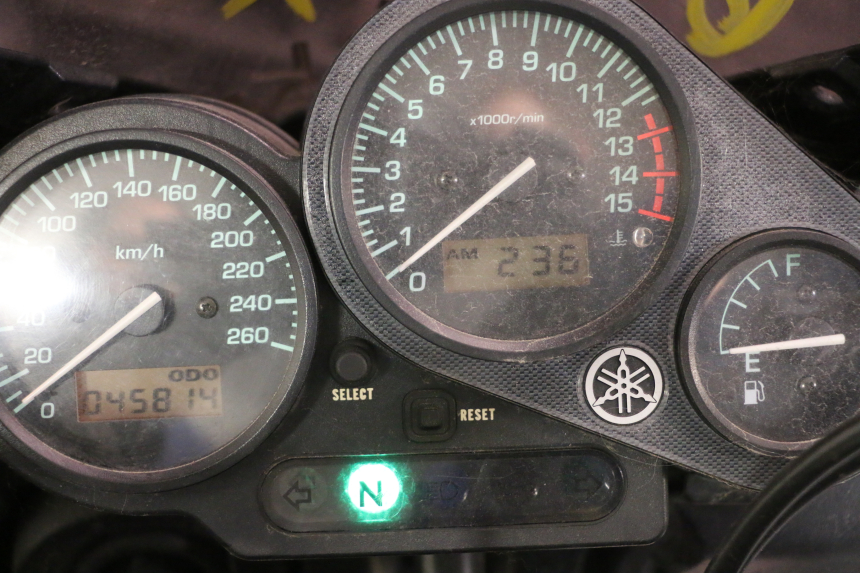 photo de CONTACHILOMETRI YAMAHA FZS FAZER 600 (2001 - 2003)