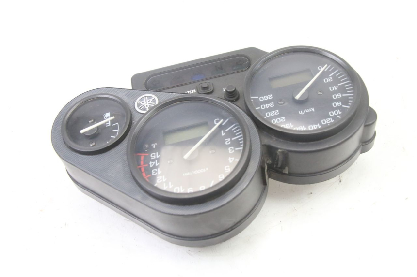 photo de CONTACHILOMETRI YAMAHA FZS FAZER 600 (2001 - 2003)