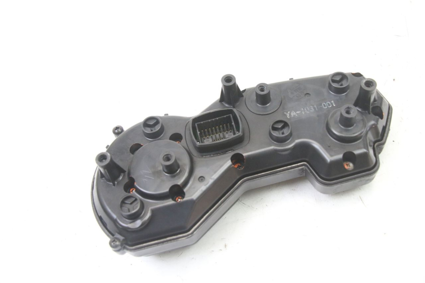 photo de CONTACHILOMETRI YAMAHA XJ6 ABS 600 (2008 - 2016)
