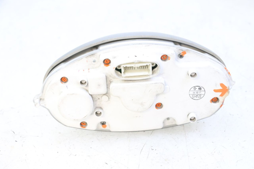 photo de CONTACHILOMETRI YAMAHA YP MAJESTY 125 (2002 - 2006)
