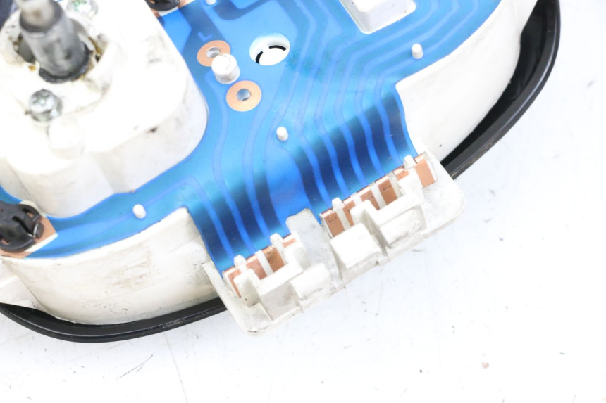 photo de CONTACHILOMETRI PIAGGIO ZIP 2T 50 (2009 - 2019) - Dettagli dei punti di fissaggio