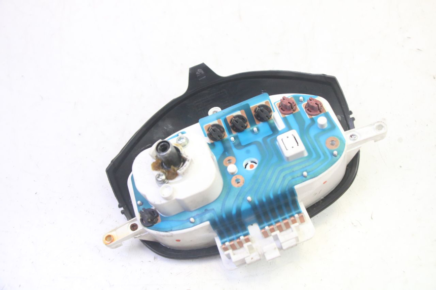 photo de CONTACHILOMETRI PIAGGIO ZIP 4T 50 (2018 - 2020) - Vista d'insieme del prodotto