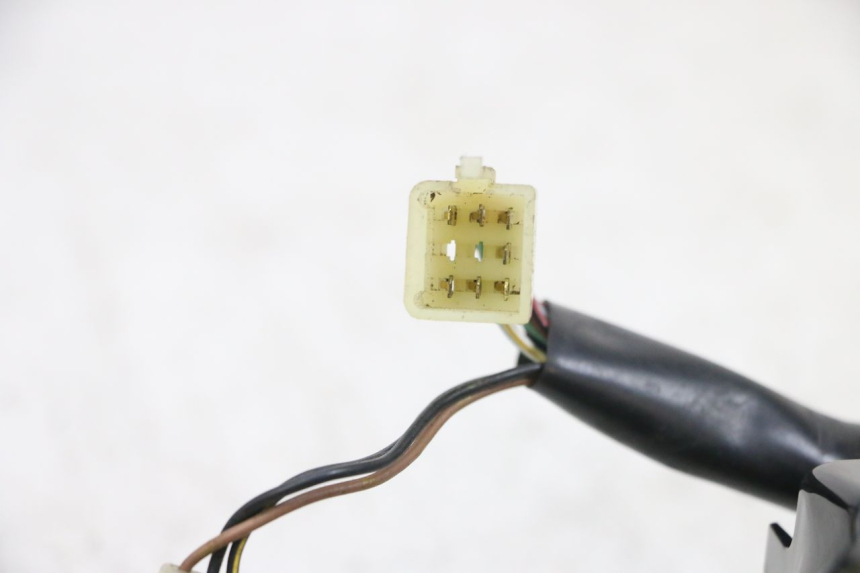 photo de CONTACHILOMETRI KAWASAKI ZR 7 750 (1999 - 2001) - Caratteristiche distintive