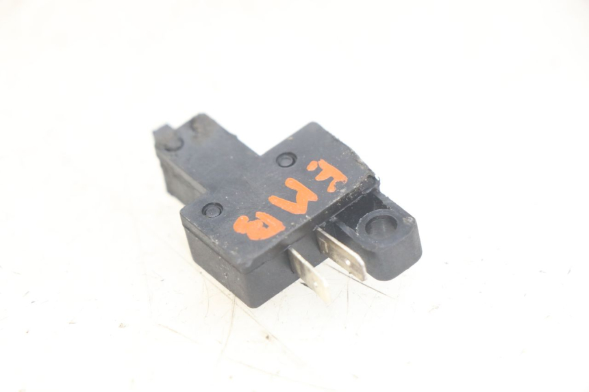 photo de CONTACTEUR FRIZIONE HONDA CBR F SC25 1000 (1989 - 1992)