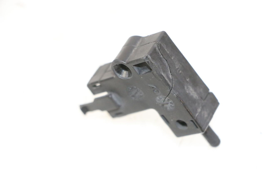 photo de INTERRUTTORE FRIZIONE YAMAHA FZ6 N FAZER 600 (2004 - 2006)