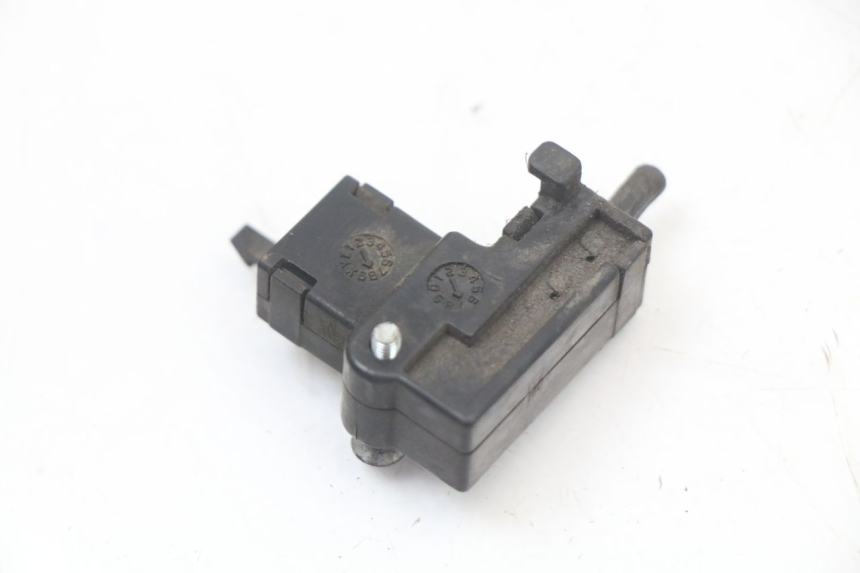 photo de INTERRUTTORE FRIZIONE SUZUKI GN 125 (1997 - 2000)