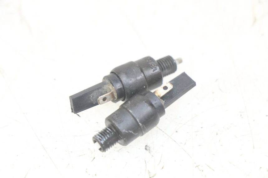 photo de INTERRUTTORE STOP APRILIA ATLANTIC 125 (2003 - 2009)
