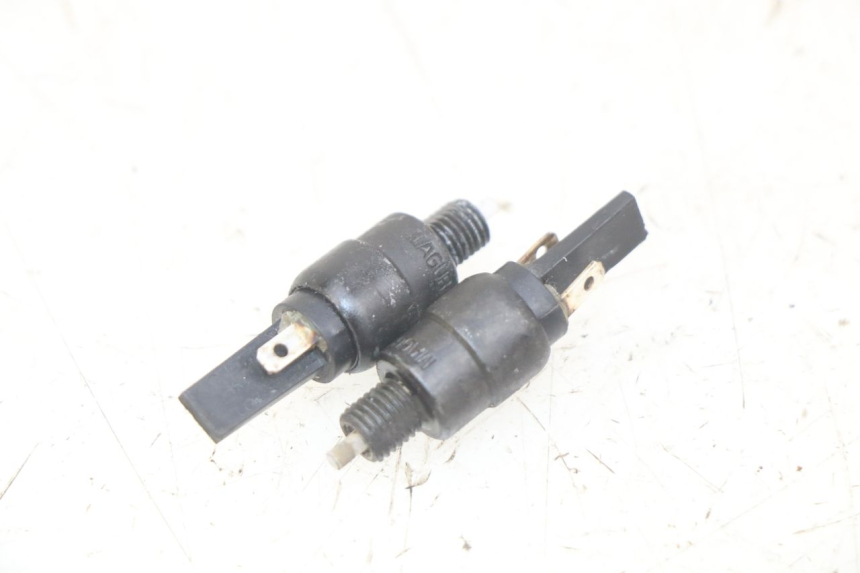 photo de INTERRUTTORE STOP APRILIA ATLANTIC 125 (2003 - 2009)
