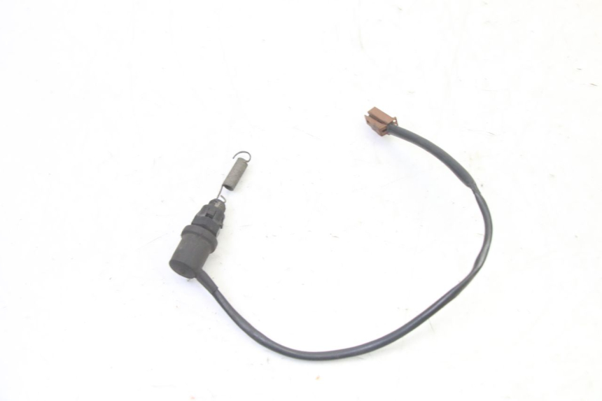 photo de INTERRUTTORE STOP POSTERIORE YAMAHA FZ6 FAZER S2 600 (2007 - 2011)