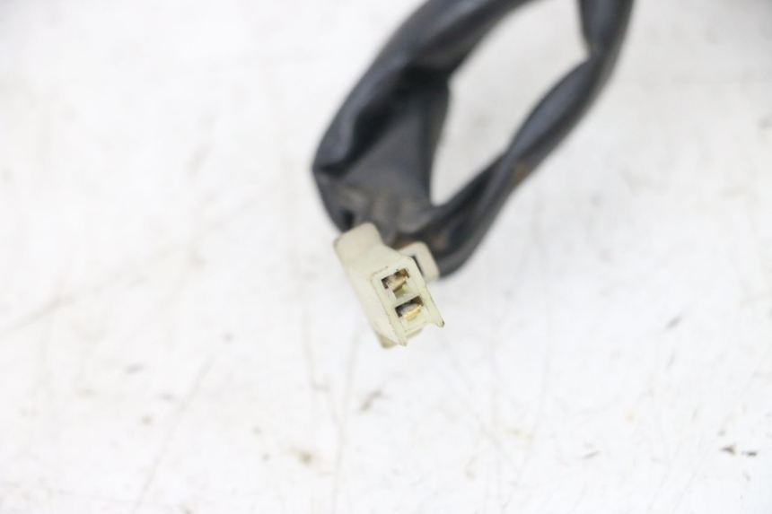 photo de INTERRUTTORE STOP POSTERIORE HONDA NSR R 125 (1994 - 2003) - Zoom sullo stato d'uso