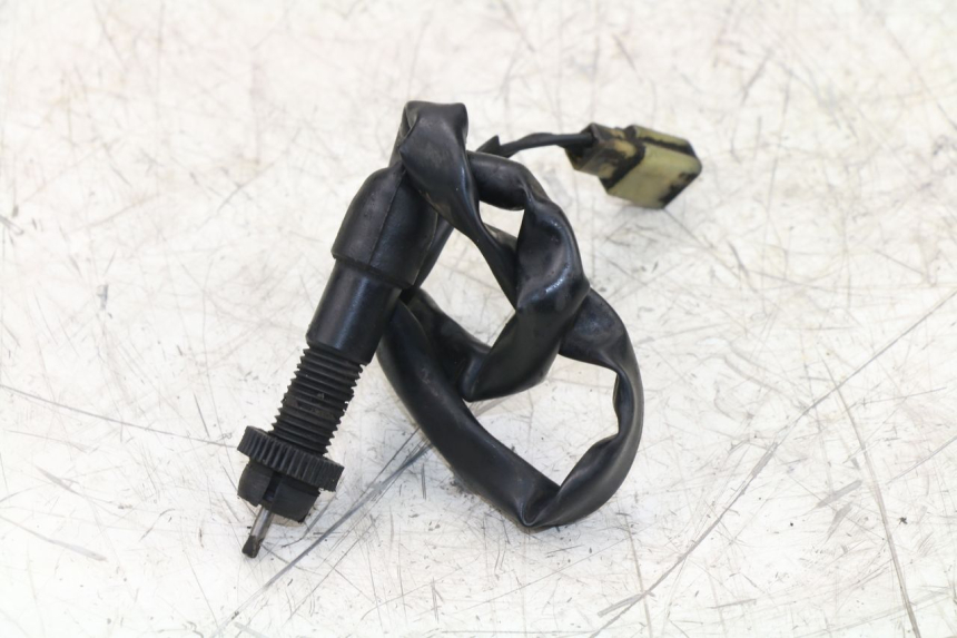 photo de INTERRUTTORE STOP POSTERIORE HONDA NTV REVERSE 650 (1993 - 1994)